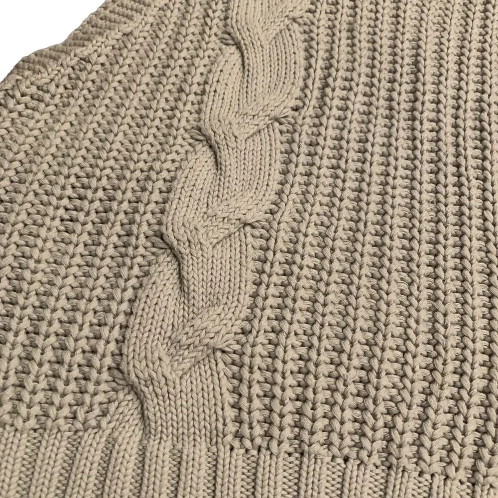 Kendall & Kylie Women’s Cableknit Sleeveless Turtleneck Sweater Small